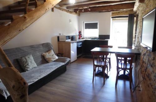 Pleine-Fougeres Casa | Gîte à la ferme en pleine nature