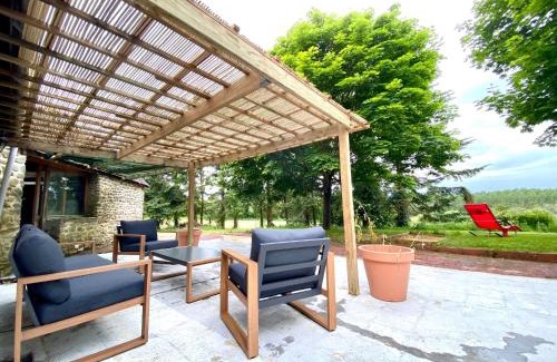 Moulins-le-Carbonnel Casa | Gîte écologique de charme avec grand jardin, proche des Alpes Mancelles, idéal famille et amis - FR-1-410-132