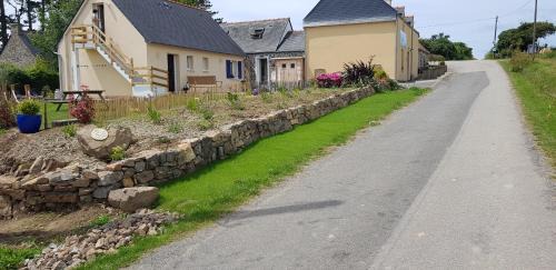 Roscanvel Casa | GÎTE 200 M BORD DE MER SUR GR34
