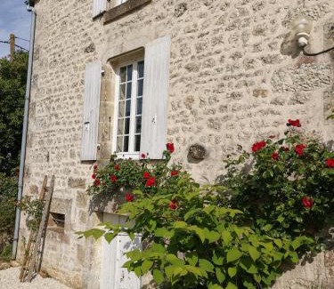 Foussais-Payre Casa | Gîte 4 étoiles avec hébergement insolite - 10 personnes
