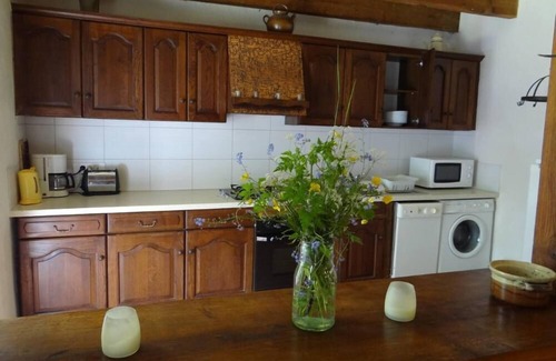Roumegoux Casa | Casa tranquila, estanque de pesca privado, senderismo, ciclismo de montaña ...