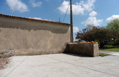 Barret Apartamento | Gîte 4 Personnes à 10 min de Barbezieux Pour Vacances ou Séjour pro