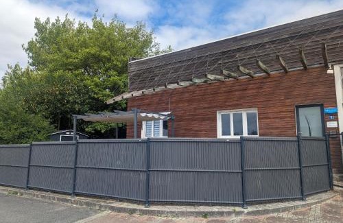 Peigney Casa | Gîte 80m² au bord du lac, calme, animaux admis - FR-1-611-116