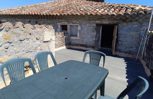 Grospierres Apartamento | Gîte #9, 4 Pers, Domaine De Ribiere