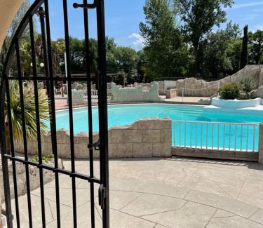 Cambounet-sur-le-Sor Apartamento | Gîte-appart privé du Domaine Spa piscine sauna