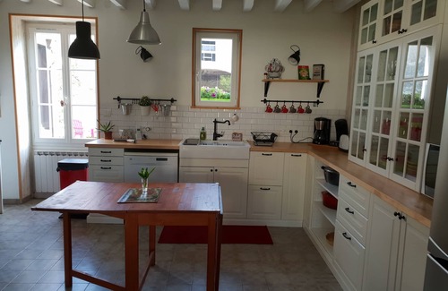 Etais-la-Sauvin Casa | Casa Rural "Au Bonheur des Champs"