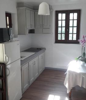 Sarrazac Casa | Gîte au calme avec point de vue proche Turenne