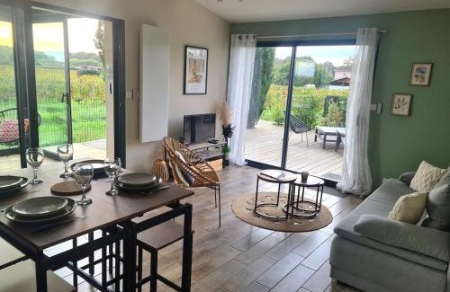 Pujols-sur-Ciron Casa | Gîte au coeur des vignes, jacuzzi et sauna privés