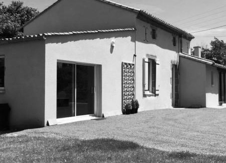 Nueil-les-Aubiers Casa | Gîte au Haras