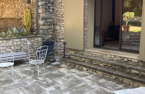 Castellet Casa | Gîte au Pied du Luberon