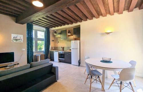 Douadic Casa | Gîte Authentique en Berry - Étang de Pêche, Confort Moderne, À 10 min du Spa - FR-1-591-406
