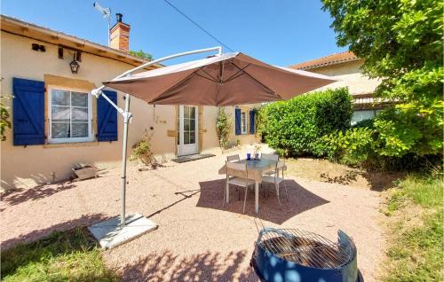 Pouilly-sous-Charlieu Casa | Gîte Aux Hirondelles