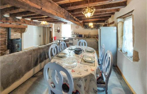 Pouilly-sous-Charlieu Casa | Gîte Aux Hirondelles