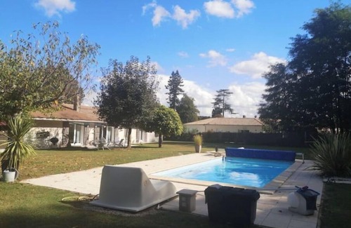 Illats Casa | Gîte ave Piscine