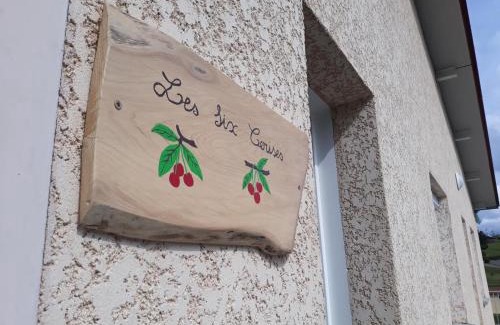 Saint-Romain-en-Jarez Casa | Gîte avec jardin, jeux pour enfants et terrain de boules. Idéal pour rando et VTT! - FR-1-496-286