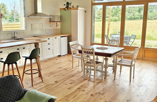 Coimeres Casa | Gîte beautiful countryside, quiet, animals, outdoor bath. Ideal for families.