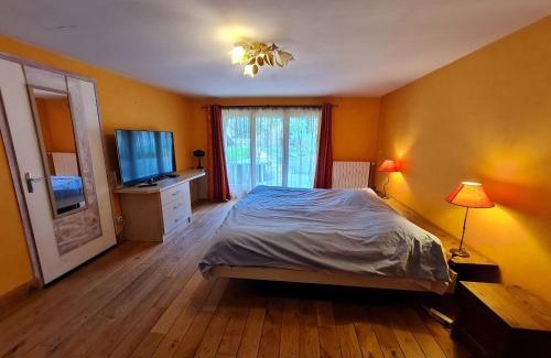 Bayonville-sur-Mad Casa | Gîte calme avec jardin, proche Metz - FR-1-584-340