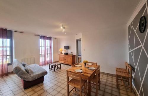 Saint-Andre-dʼApchon Casa | Gîte charmant à Saint-André-d'Apchon, animaux admis - FR-1-496-366