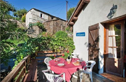 Saint-Andre-de-Lancize Casa | Gîte Clévacances 2 clés 4/6 personnes