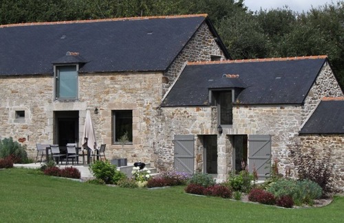 Quevert Casa | Gîte Coëtquen- Domaine du Bois Riou- swimming pool- Dinan-Dinard-Saint Malo