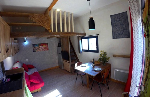 Mons Apartamento | Gîte Coeur de Châtaigne - location-occitanie.fr