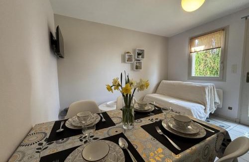 Contigny Casa | Gîte confort au cœur de l'Allier : randonnées, canoë, pêche, vignoble, terrasse, tout inclus - FR-1-489-512