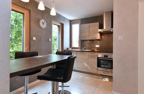 Guemar Casa | Gîte Contemporain L'hirondelle