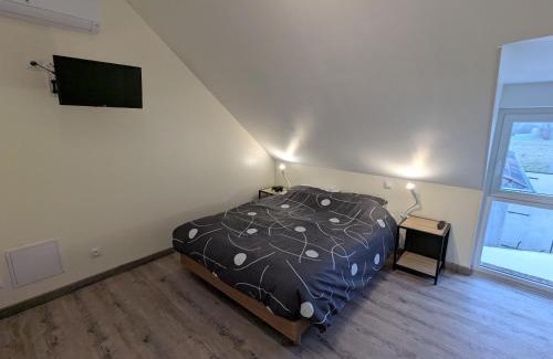 Chilleurs-aux-Bois Casa | Gîte convivial avec climatisation, 4 chambres, terrasse, parking - 6 pers. - FR-1-590-567