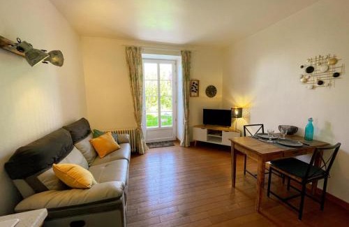 Saint-Claude-de-Diray Casa | Gîte cosy avec terrasse privative, parking et WiFi - FR-1-491-443