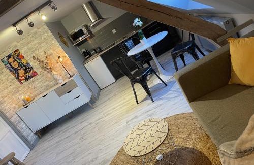 Isbergues Casa | Gîte cosy La Joconde