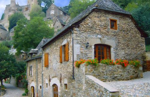 Belcastel Casa | Gîte dans un Village d’Exception