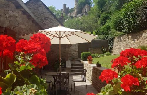 Belcastel Casa | Gîte dans un Village d’Exception