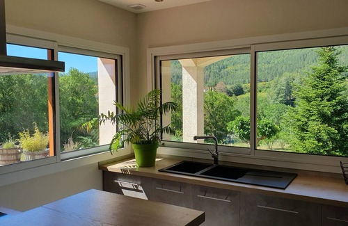 Antugnac Casa | Gîte de 80m² au Cœur de Collines Verdoyantes , Préservé du Monde