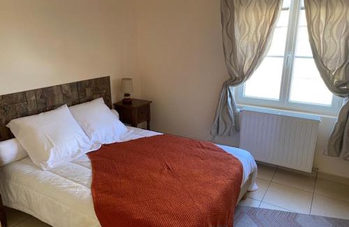 Mazirat Casa | Gîte de campagne avec terrasse et tous équipements à Mazirat - FR-1-489-385
