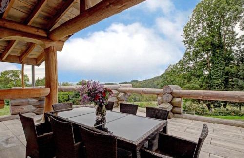 Saint-Jean-Soleymieux Casa | Gîte de charme avec poêle à bois, billard et terrasse dans les Monts du Forez - FR-1-496-313