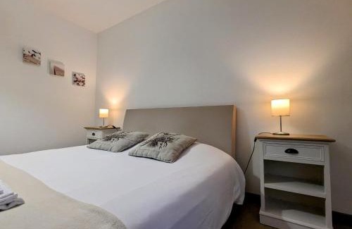 Mosnay Casa | Gîte de charme avec piscine couverte, proche Paris, nature et activités en Berry - FR-1-591-9