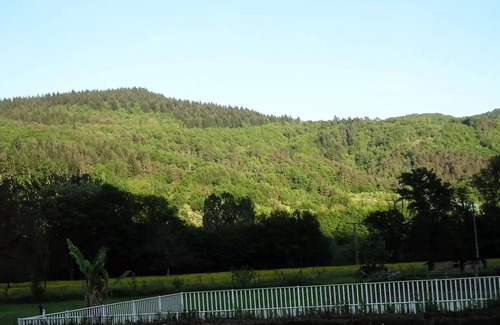 Monceaux-sur-Dordogne Villa | Gîte de France 10 Personen