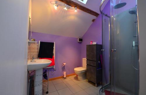 Saint-Hilaire-la-Gravelle Casa | Gîte de la vallée