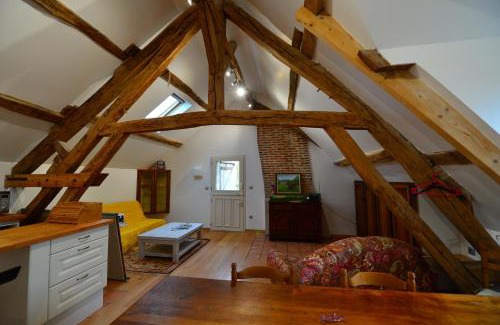 Saint-Hilaire-la-Gravelle Casa | Gîte de la vallée