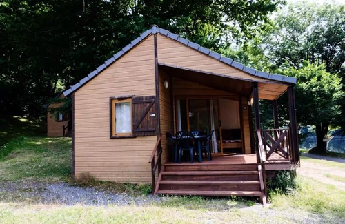 Laval-sur-Luzege Villa | Gîte de France Chalet - Gîte de France 4 people