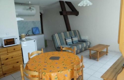 Saint-Martin-la-Meanne Apartamento | Gîte de France Le doustre 2 épis - Gîte de France 4 personnes MAE-8914