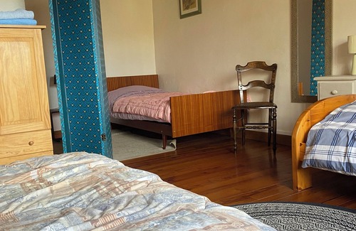 Quirbajou Otro | Gîte de groupe relais étape rando Cathare LafermedeMarithé
