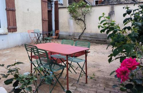 Remalard-en-Perche Casa | Gîte de l'épure avec patio