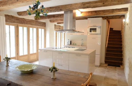 Azay-le-Rideau Casa | Gîte de l'Abreuvoir, in the heart of Azay le Rideau