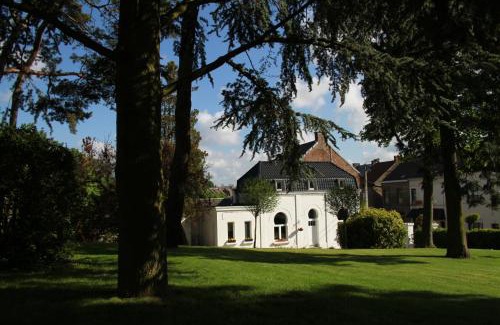 Luttre Casa | Gîte de la Conciergerie du Cheval Blanc
