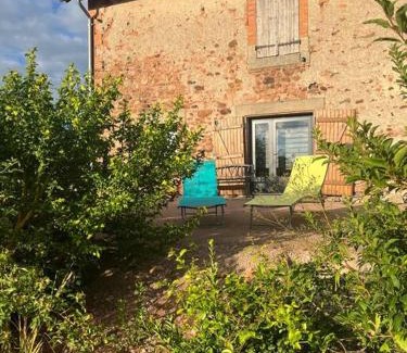Couzon Casa | Gîte de la Grange