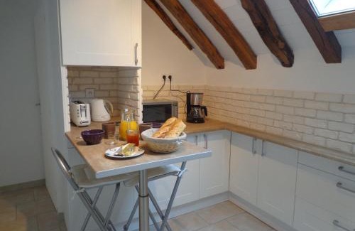 Les Riceys Apartamento | Gîte de la petite Croix Blanche