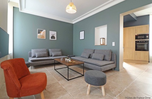 Saint-Fraimbault Casa | Gîte de la Poste