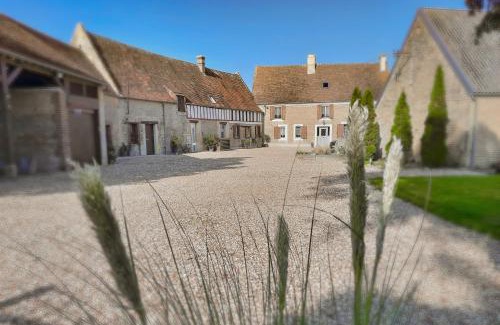 Saint-Wambert-des-Trois-Vallees Casa | Gîte de Vernelle - Saint Pierre en Auge