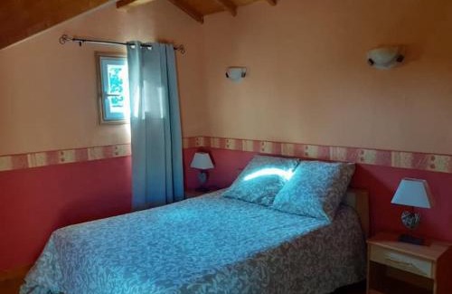 Saint-Clement-de-Regnat Casa | Gîte des Billaudes